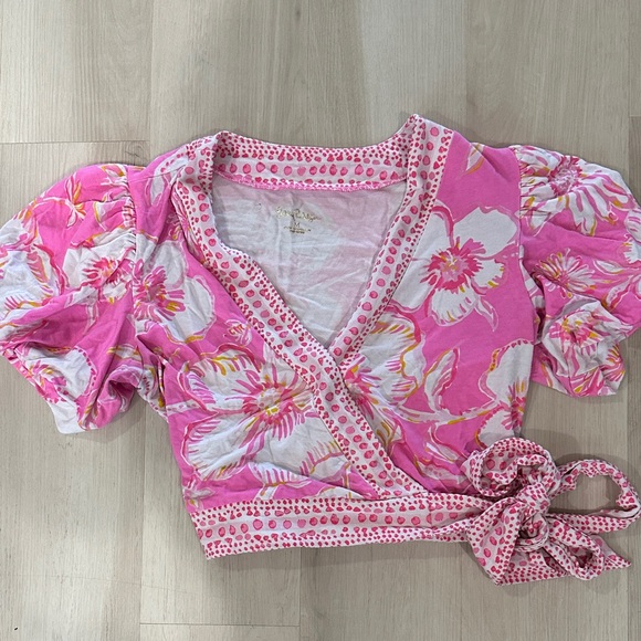 Lilly Pulitzer Sailynn Set in Beachy Blooms,  size Medium - Picture 2 of 11